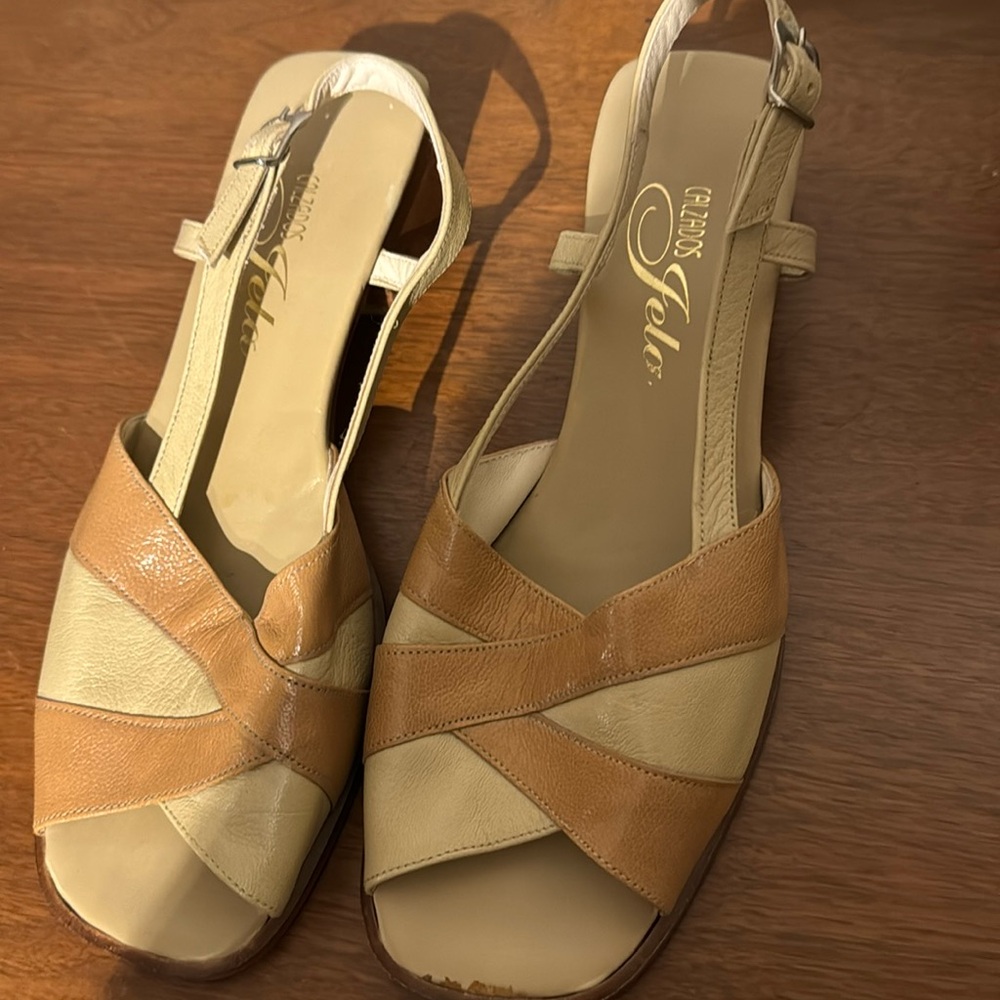 Vintage Jela slingbacks